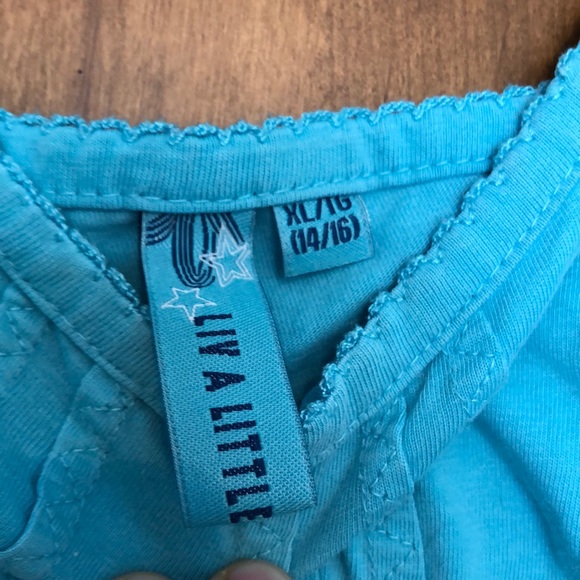 🔥4/$20🔥Liv A Little tank - Picture 2 of 5